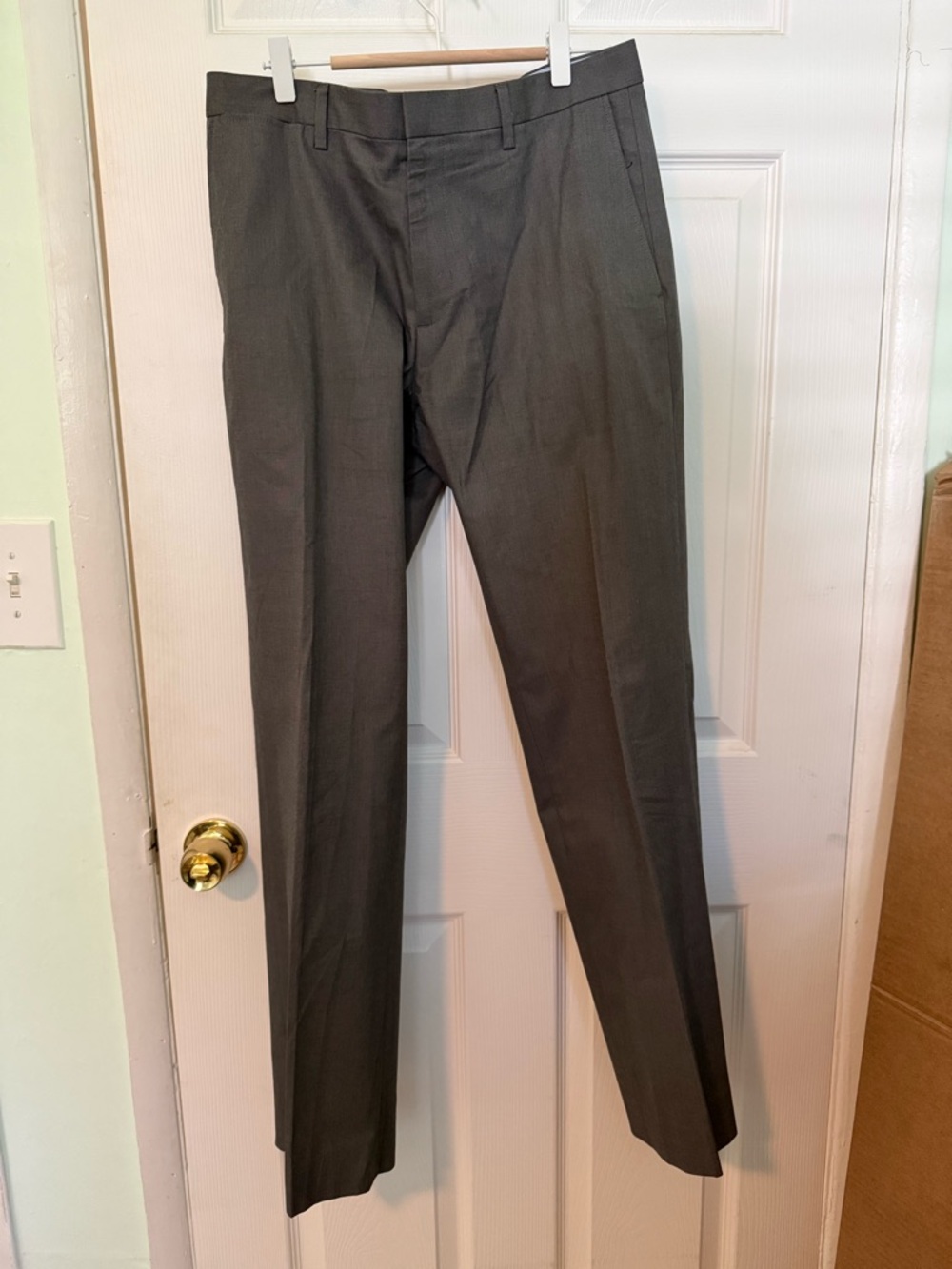 Banana Republic Mens Gray Dress Pants, 99% Cotton, 31/32 54023, Light Weight